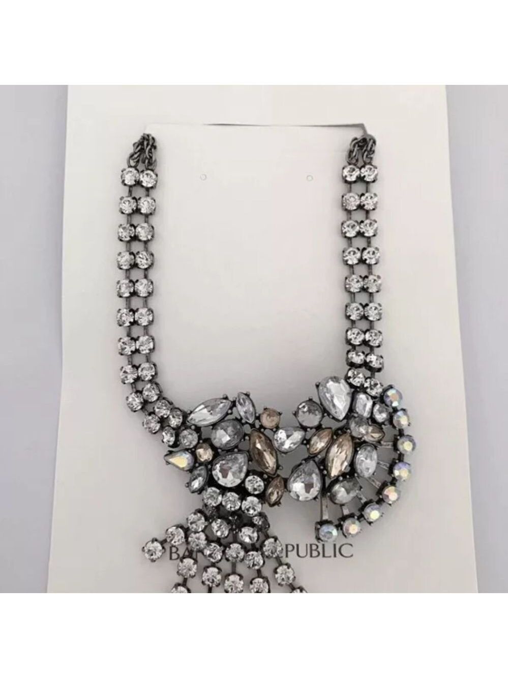 BANANA REPUBLIC ANTIQUE SILVER TONE CUT CRYSTAL 19"-21" NECKLACE NWT - Picture 2 of 8